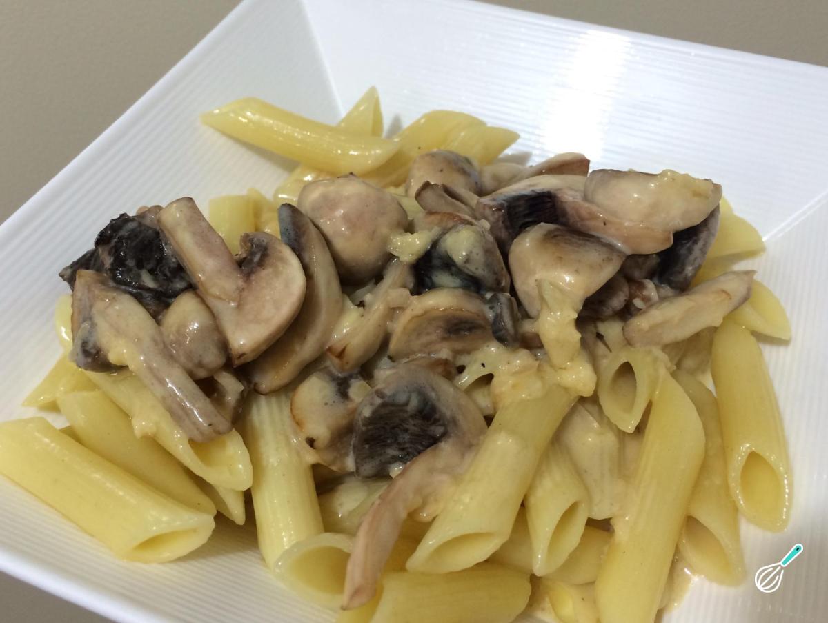 Receita de Cogumelos em molho de vinho branco