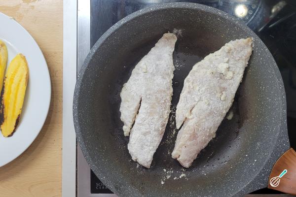 Receita de Receita de peixe à delícia com molho branco - Passo 6