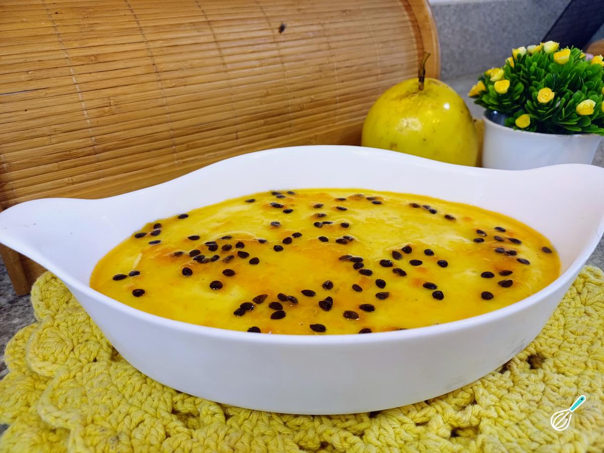 Receita de Mousse de maracujá com a fruta