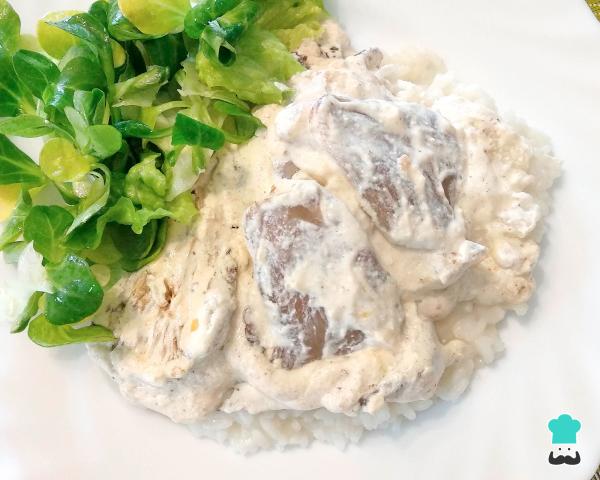 Receita de Estrogonofe de cogumelo com creme de leite - Passo 5