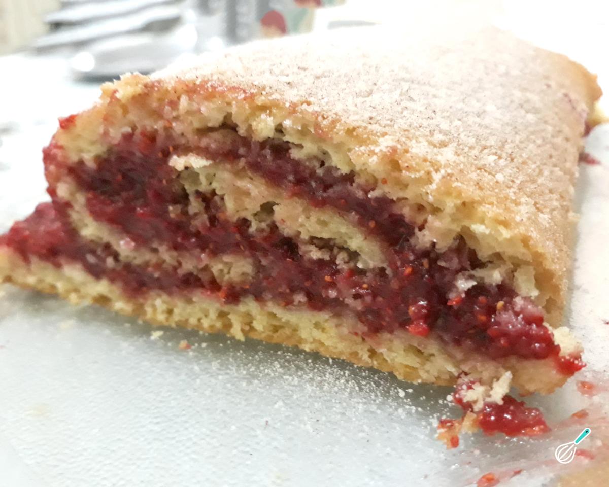 Receita de Rocambole doce simples