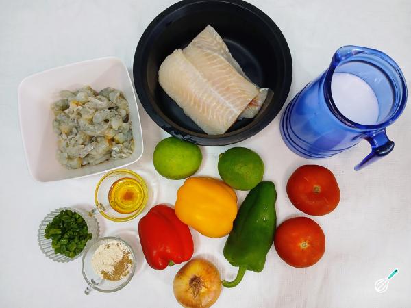 Receita de Moqueca de camarão com peixe - Passo 1