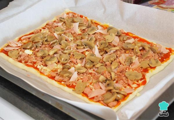 Receita de Pizza de atum e presunto - Passo 5