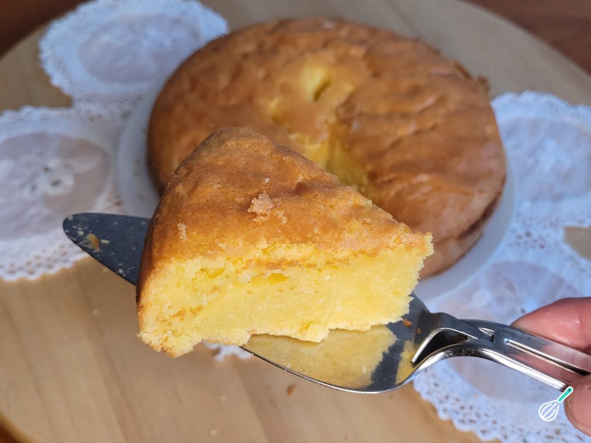 Receita de Pão de ló fofinho com 3 ingredientes