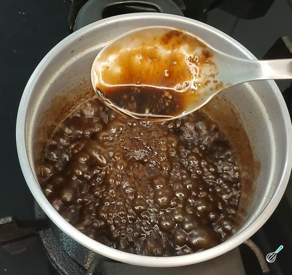 Receita de Cobertura de chocolate sem leite - Passo 4