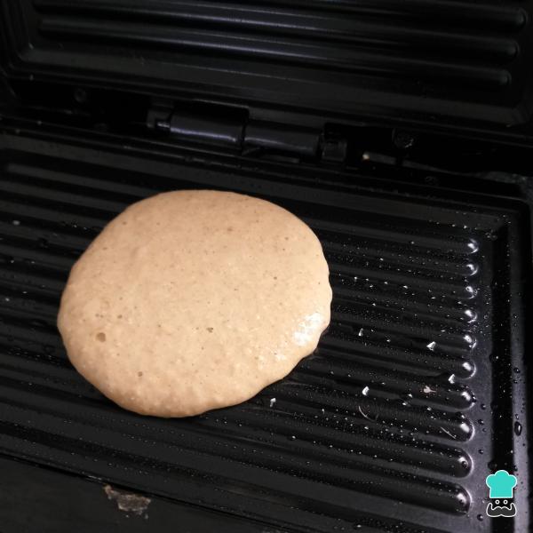 Receita de Waffle fácil na sanduicheira - Passo 4