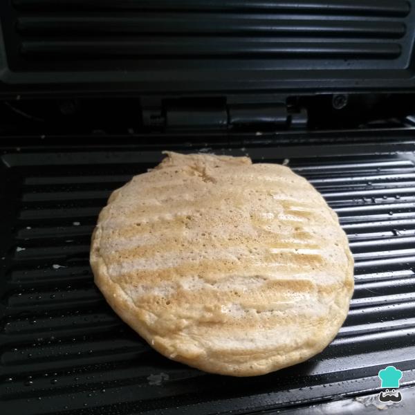 Receita de Waffle fácil na sanduicheira - Passo 5