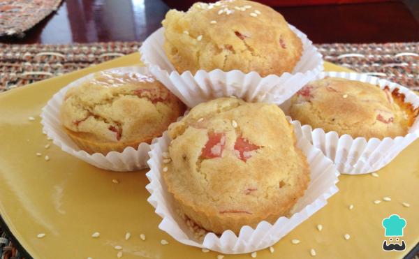 Receita de Muffins de presunto e queijo