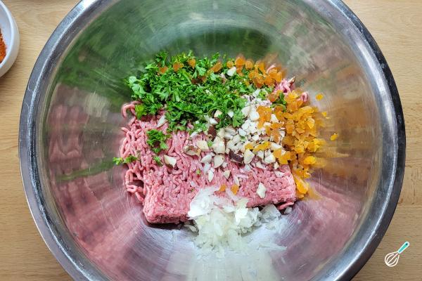 Receita de Espetinho de kafta - Passo 3