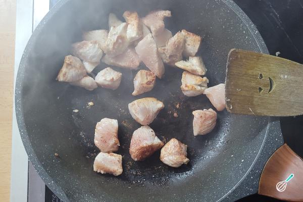 Receita de Torta de abobrinha com frango - Passo 3