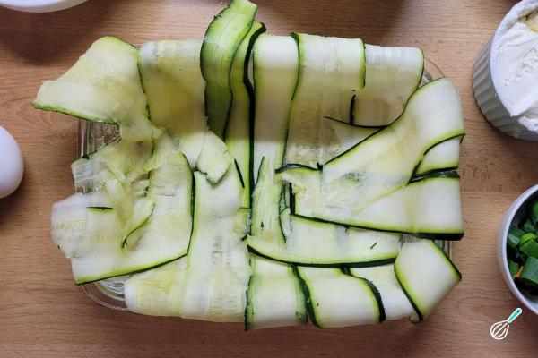 Receita de Torta de abobrinha com frango - Passo 5