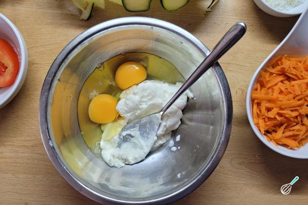 Receita de Torta de abobrinha com frango - Passo 6