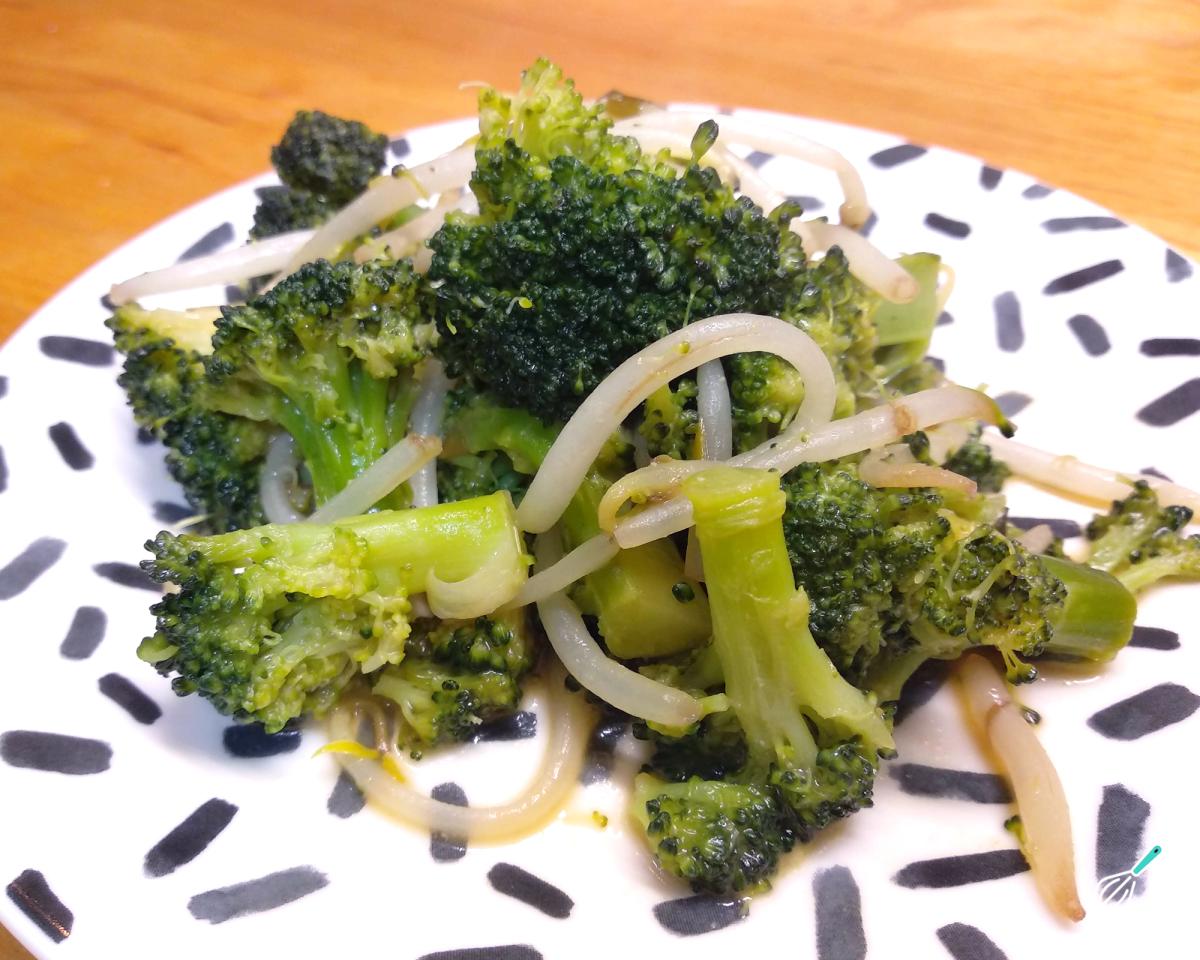 Receita de Brócolis refogado com shoyu