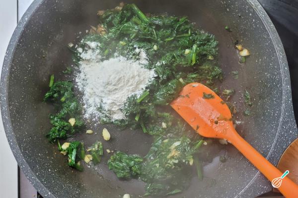 Receita de Creme de espinafre com frango - Passo 10