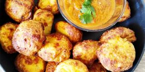 Receita de Bolinhas de batata com queijo