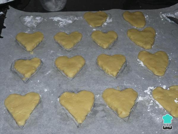 Receita de Biscoitos decorados para o Dia dos Namorados - Passo 5