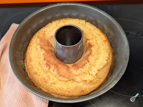 Receita de Bolo de fubá fofinho e úmido de liquidificador - Passo 8