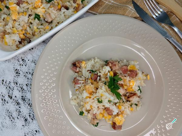 Receita de Arroz com bacon e ovo - Passo 6