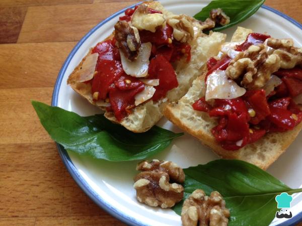 Receita de Bruschetta de pimentão vermelho