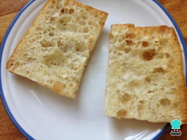 Receita de Bruschetta de pimentão vermelho - Passo 4