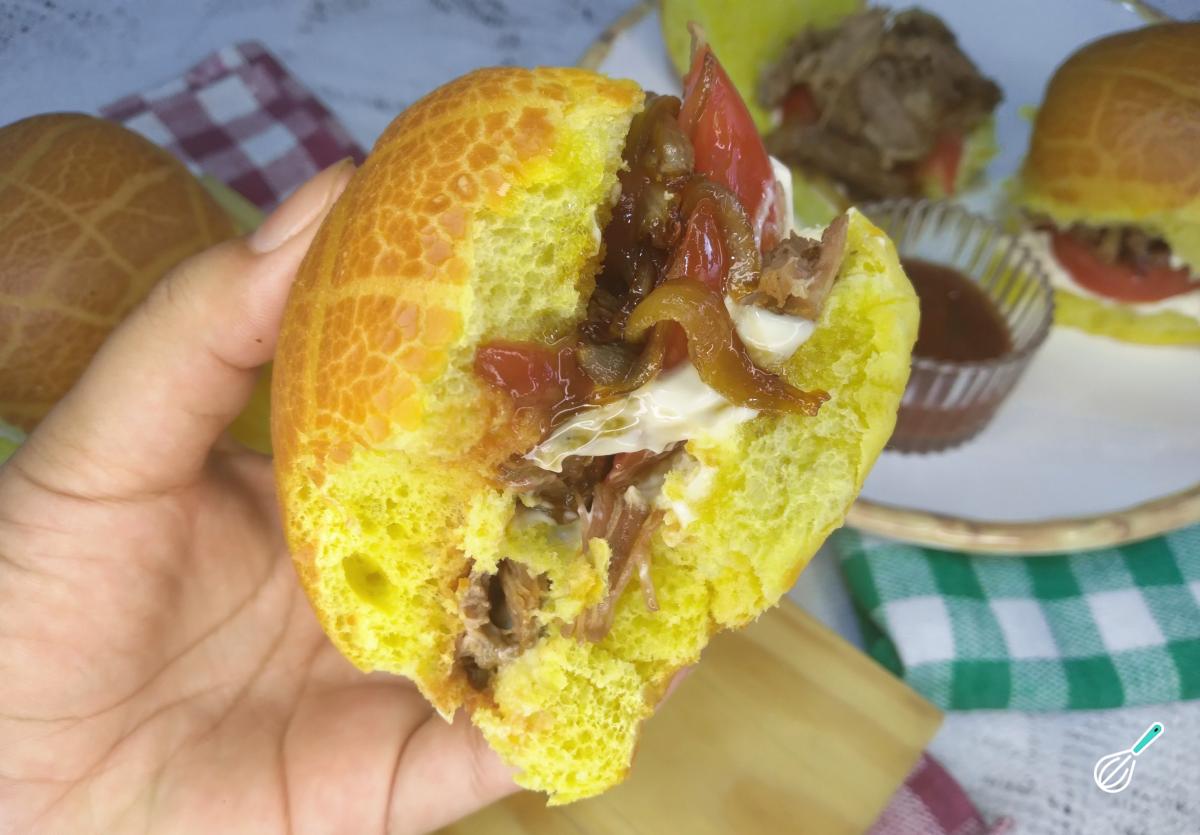 Receita de Lanche de costela desfiada