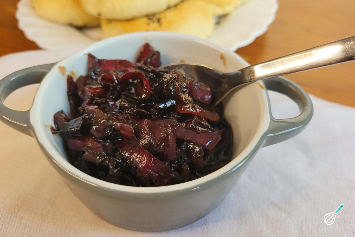 Receita de Cebola roxa caramelizada