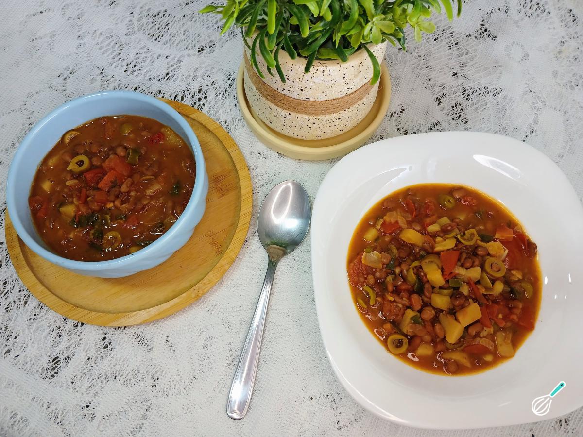 Receita de Feijão com batata e tomate
