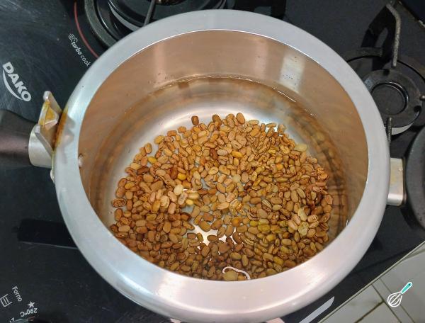 Receita de Feijão com batata e tomate - Passo 2