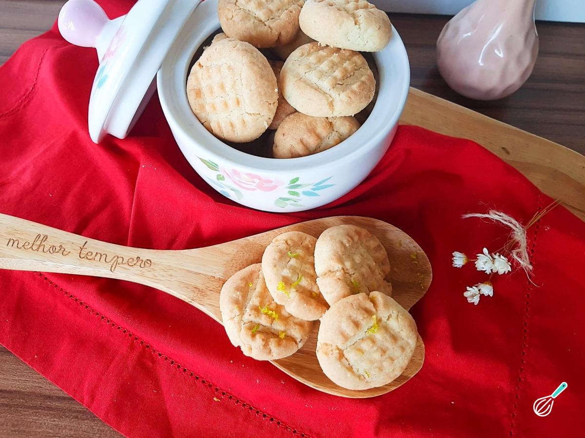 Receita de Biscoito de farinha de trigo na airfryer