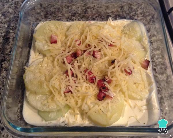 Receita de Batata gratinada com queijo e bacon - Passo 7