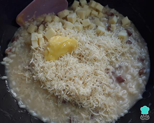 Receita de Risoto de calabresa defumada com mussarela - Passo 6