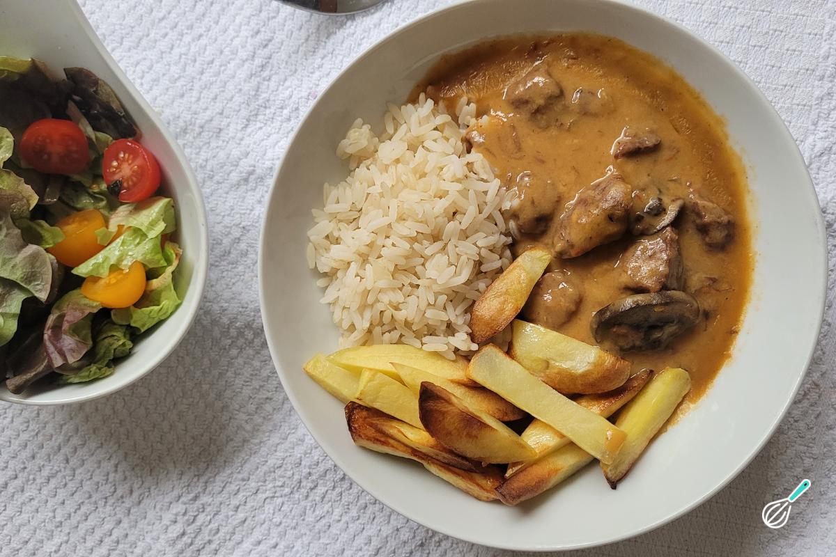 Receita de Estrogonofe na panela de pressão