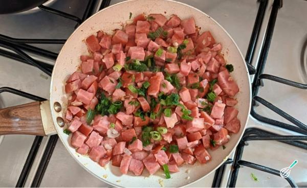 Receita de Escondidinho de mandioca com calabresa - Passo 7