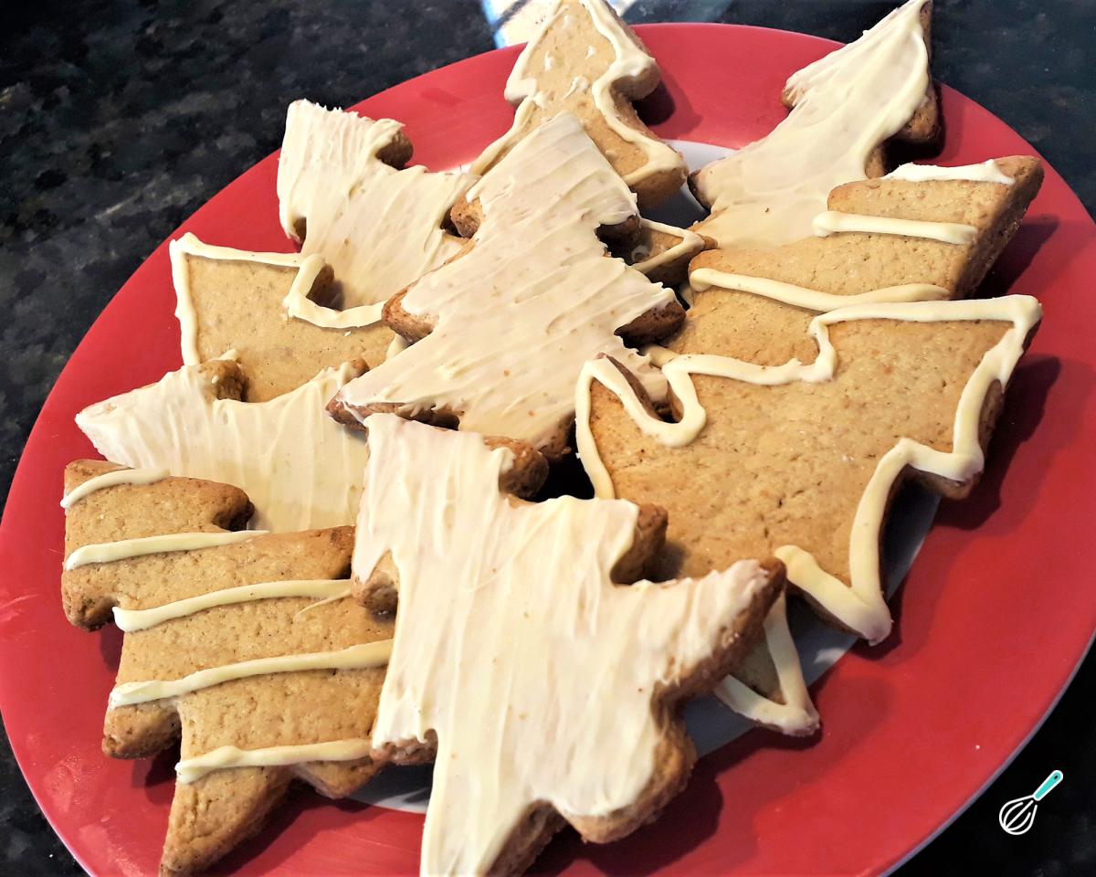 Receita de Biscoito de Natal fácil e rápido