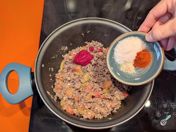 Receita de Macarrão penne com carne moída - Passo 8