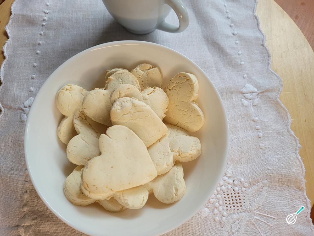 Receita de Biscoito de maizena com 3 ingredientes