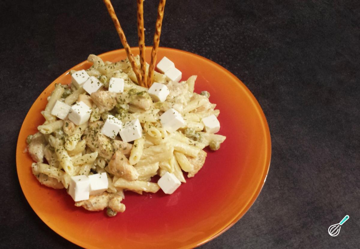 Receita de Salada de macarrão com frango e maionese