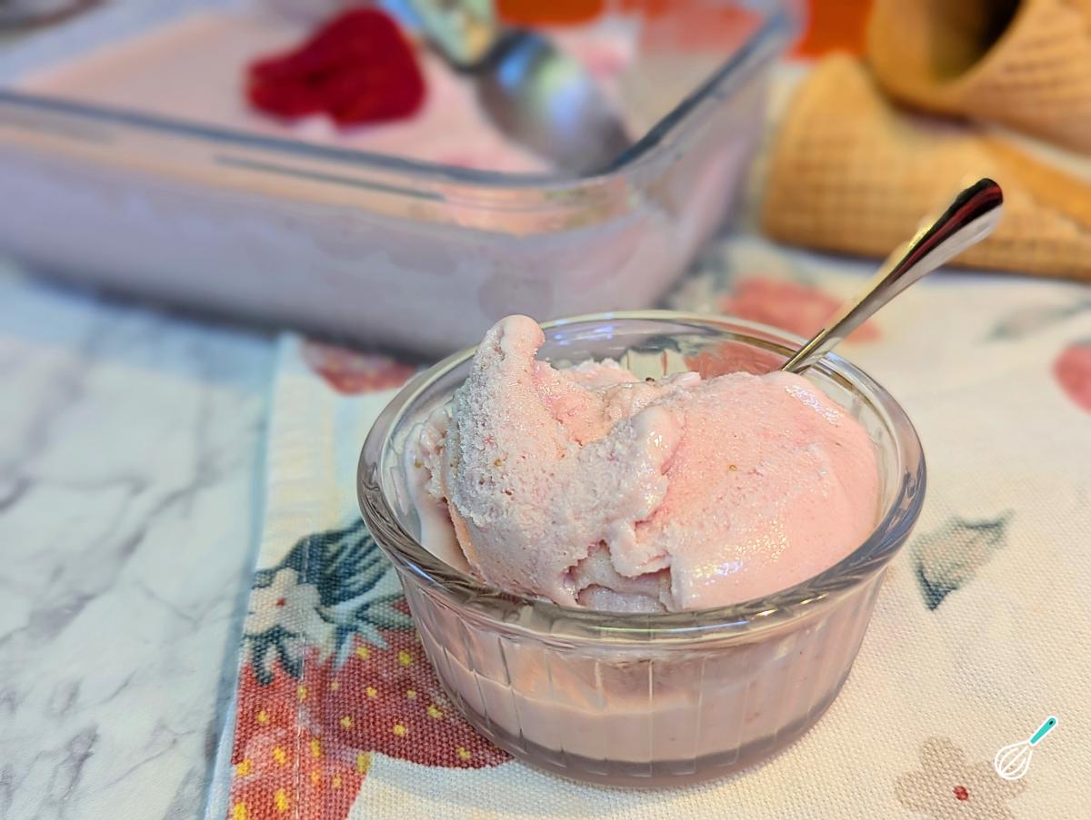 Receita de Sorvete de morango com 3 ingredientes