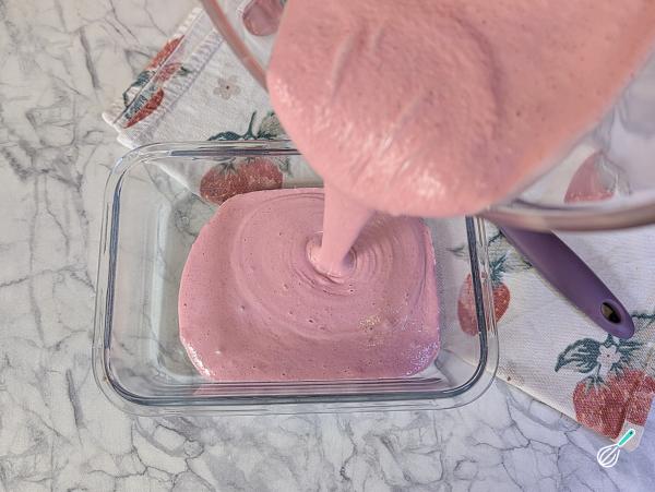 Receita de Sorvete de morango com 3 ingredientes - Passo 4