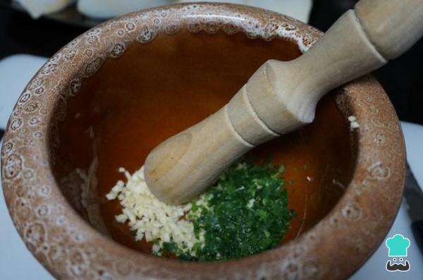 Receita de Bacalhau ao molho de salsa - Passo 3