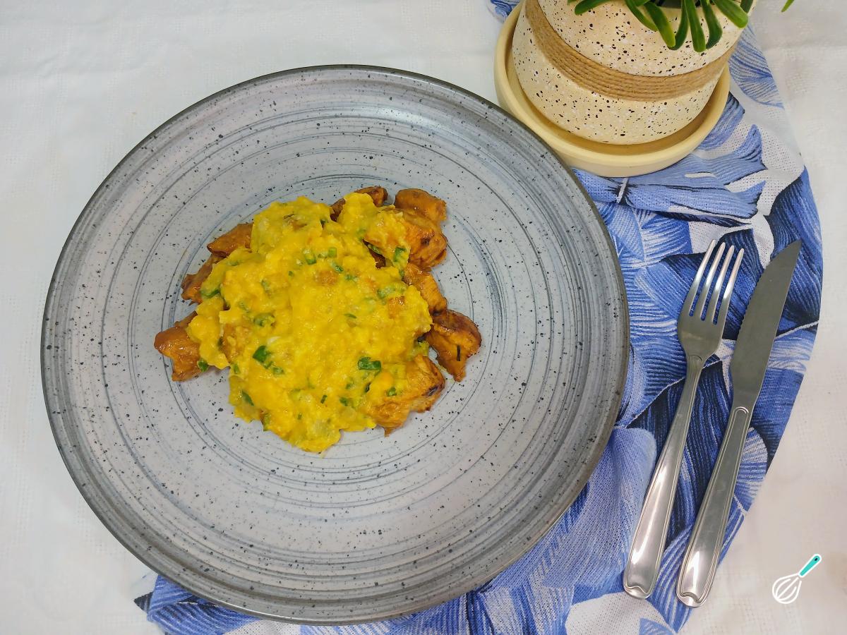 Receita de Frango ao molho de milho delicioso