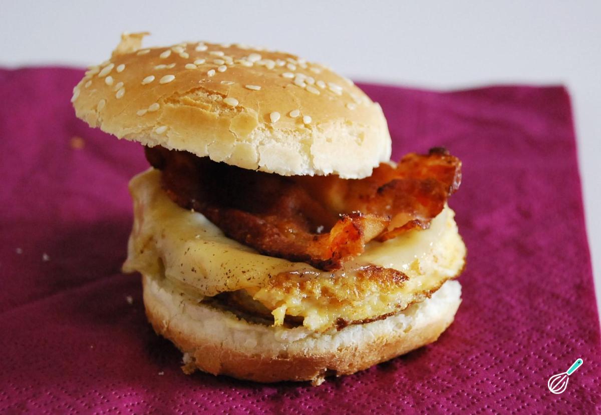 Receita de Sanduíche de bacon e ovo
