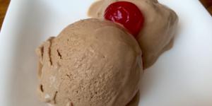 Sorvete de chocolate com café