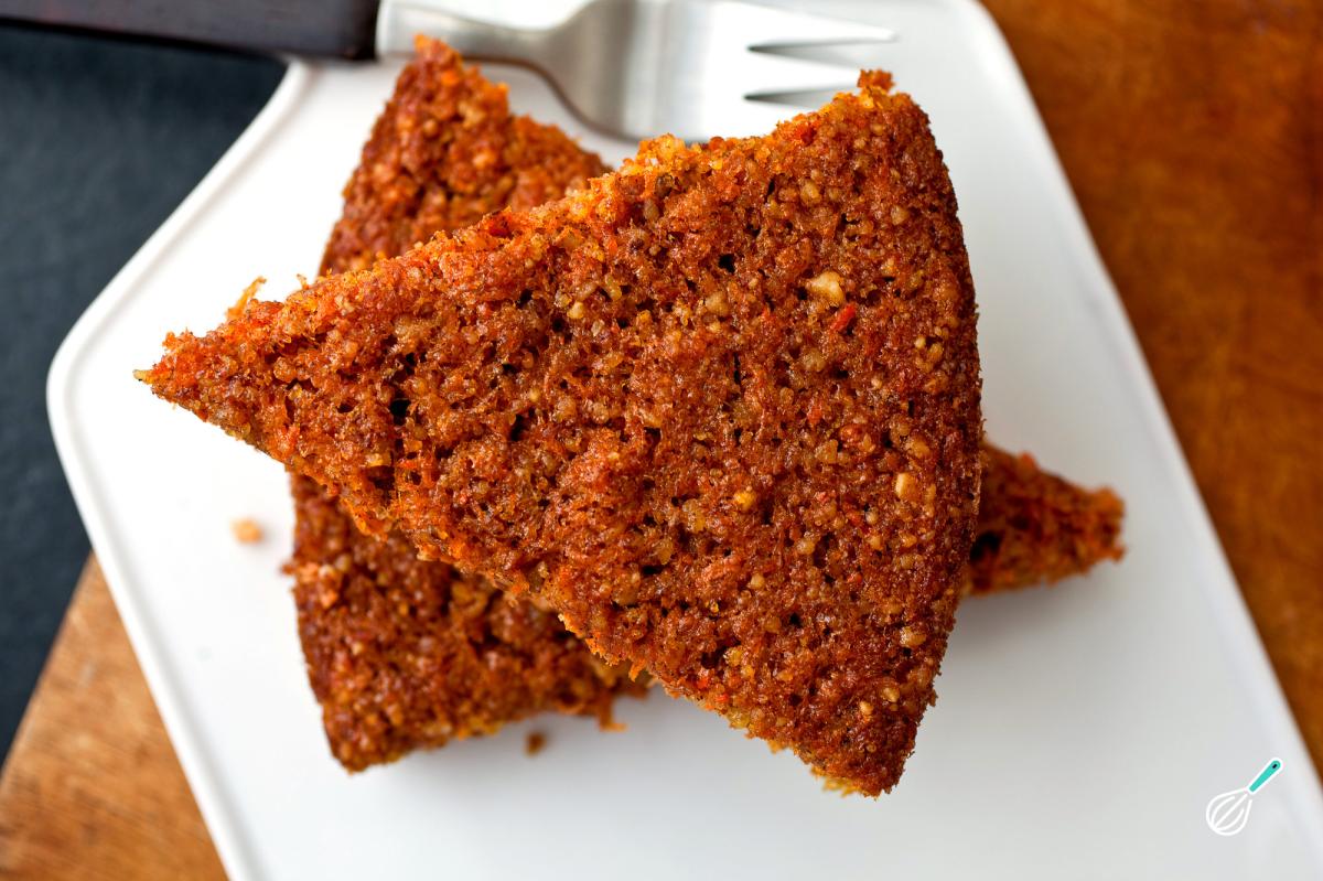 Receita de Bolo de cenoura com leite