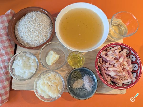 Receita de Risoto de queijo com bacon - Passo 1