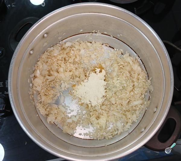 Receita de Arroz com castanha de caju - Passo 2