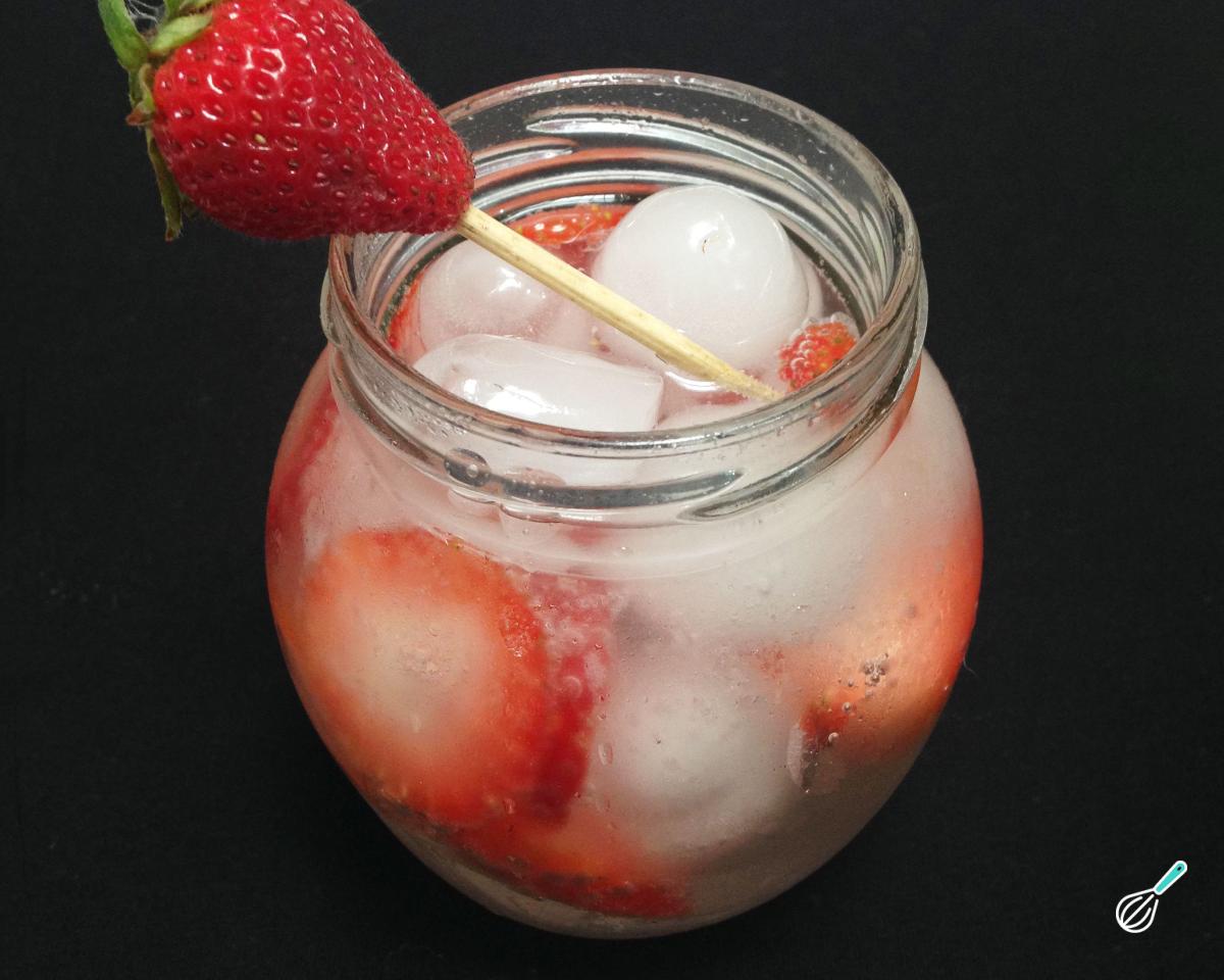 Gim-Tônica com morango