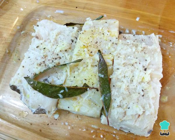 Receita de Bacalhau cremoso no forno com batatas - Passo 4