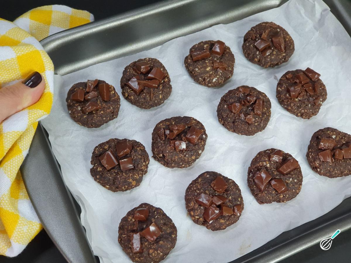 Receita de Cookie vegano de chocolate com banana