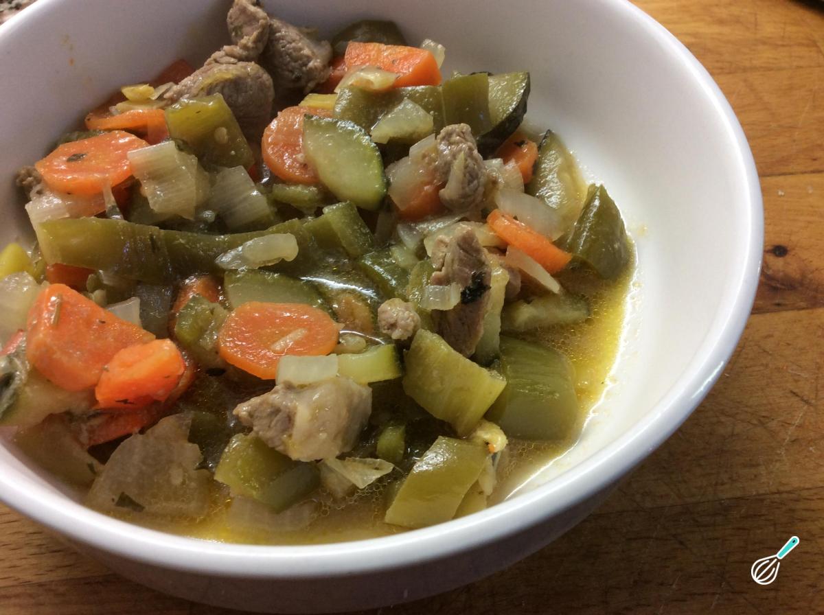 Receita de Guisado de cordeiro com legumes